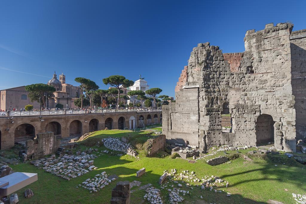 M Empire Roma Exterior foto